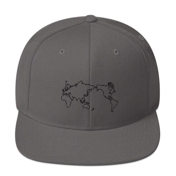 Snapback-Cap “World map”